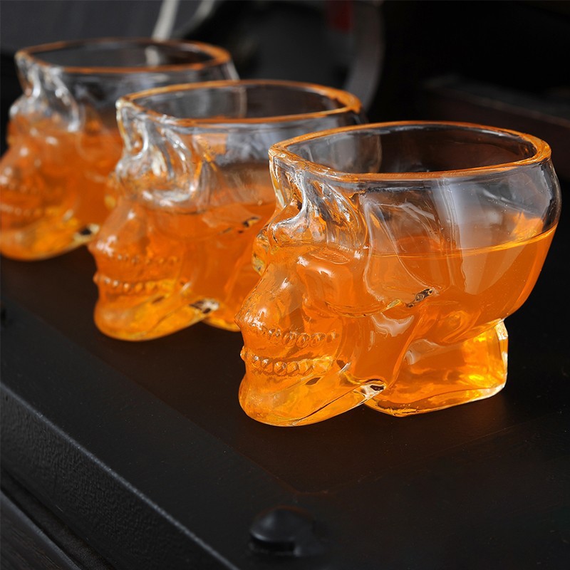 Tazza regalo artigianale con t - Wine To Beer To Liquor recensione e prezzo