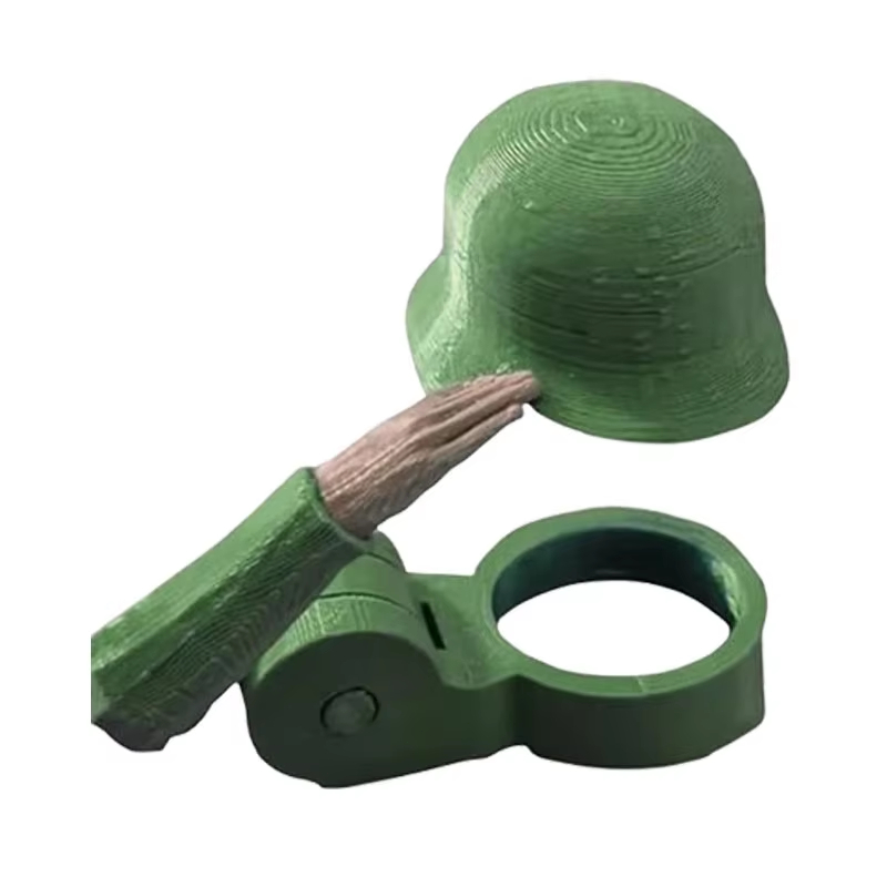 Divertente Casco per Bottiglia - Wine Beer Hat recensione e prezzo